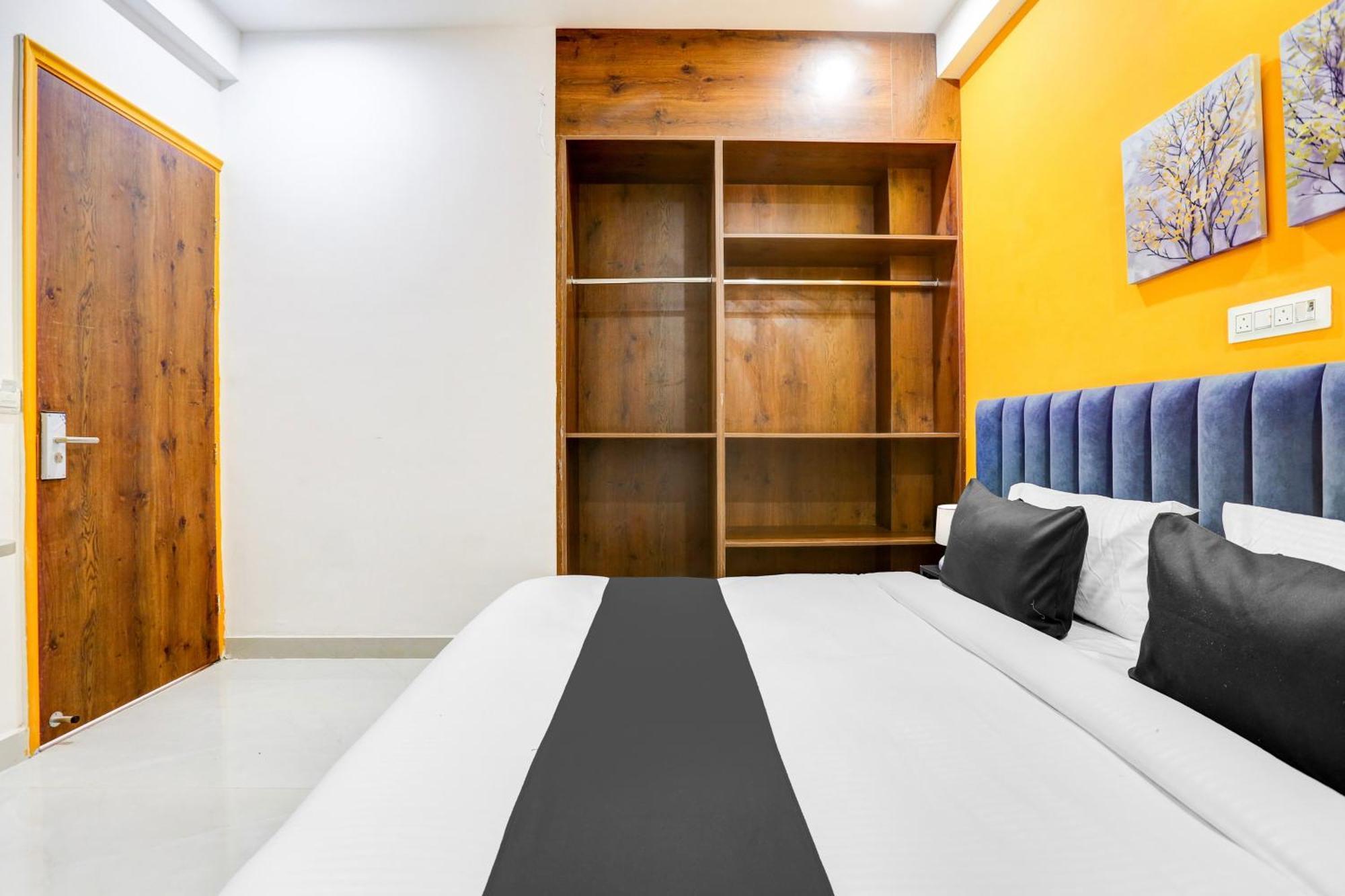 Super Townhouse Sector 69 Gurgaon Hotel Exterior photo