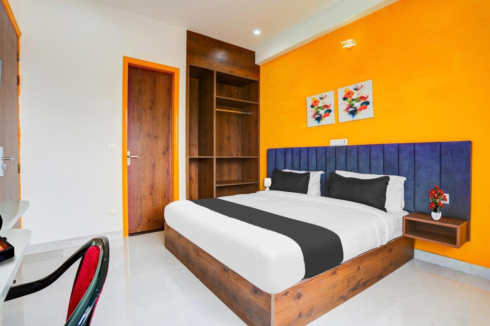 Super Townhouse Sector 69 Gurgaon Hotel Exterior photo